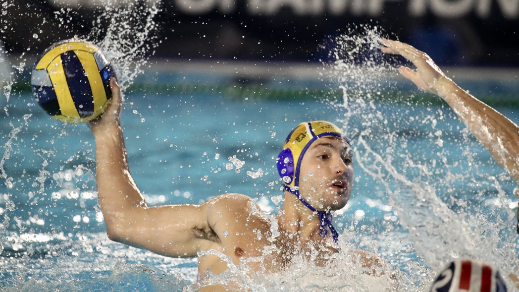 WATERPOLO – VICTÒRIA DE L’ASTRALPOOL CN SABADELL I DEL ZODIAC CNAB A LA CHAMPIONS